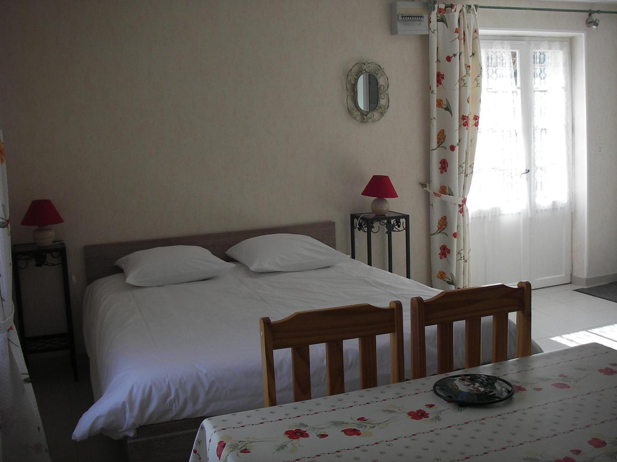 Les 4 Saisons Guest House Sarlat-la-Caneda Ruang foto